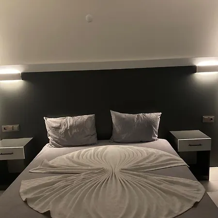 Tekirova Dora Butik Kemer